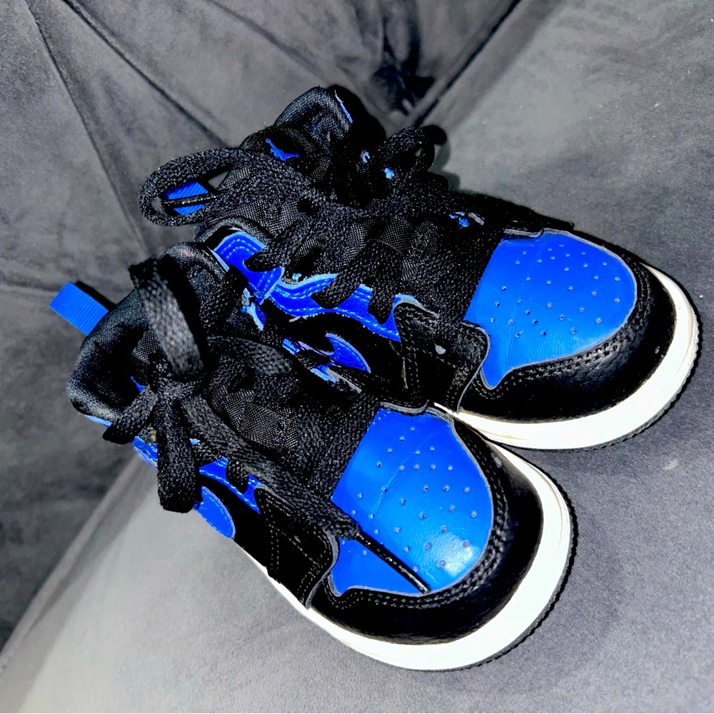 Jordan 1 size 7C